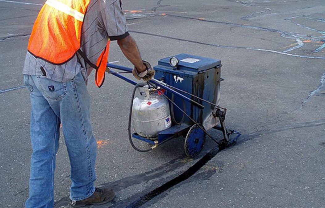 Reasons to Call a Professional for a Driveway Crack Repair