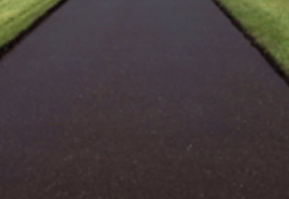 Reasons to Get Asphalt Sealcoating Done For Your Driveway